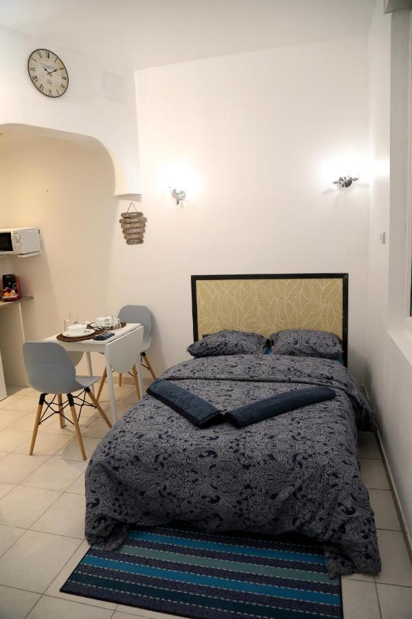 Appartamento Pluton Saint-Quentin  Esterno foto
